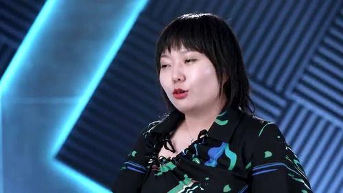 脱口秀比赛吃瓜,笑料百出！脱口秀比赛中的吃瓜盛宴