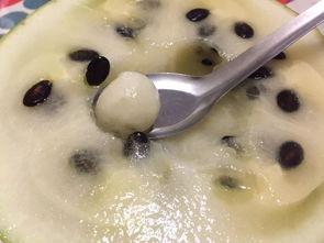 孕期吃籽瓜好吗,孕期适量食用籽瓜有益健康