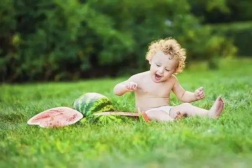 训练小孩吃瓜,培养孩子健康饮食习惯的趣味之旅